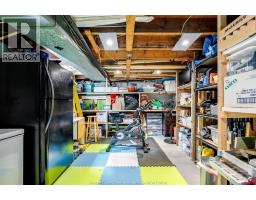 4399 Ashfield CRESCENT - 29