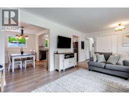 4399 Ashfield CRESCENT - 6