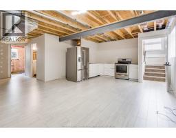 257 ROBINSON AVENUE - 37