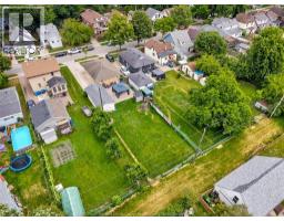 823 JOS JANISSE AVENUE - 37