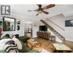 426 ST. PIERRE - 10