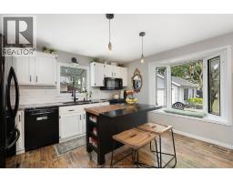 426 ST. PIERRE - 15