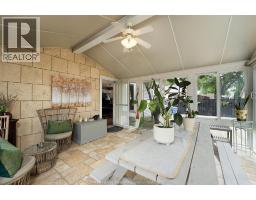 426 ST. PIERRE - 20