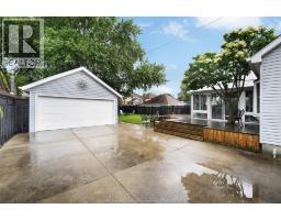 426 ST. PIERRE - 27