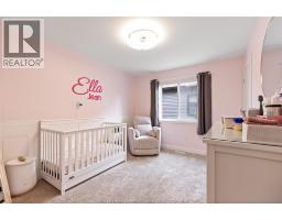 171 MOONSTONE - 21