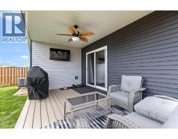 171 MOONSTONE - 8