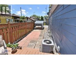 105 Brooks BOULEVARD - 45