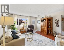 158 Marlborough STREET East - 8