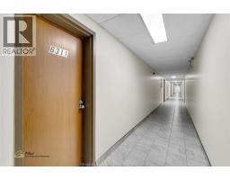 6311 THORNBERRY CRESCENT UnitNo. 300 - 8