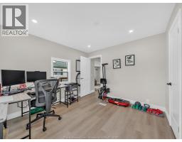 25 PARKSIDE - 12