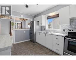2625 ALEXIS ROAD - 12
