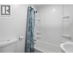 2625 ALEXIS ROAD - 24