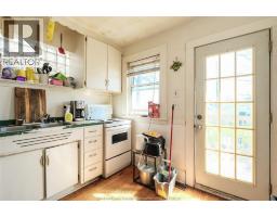 1248 BRUCE AVENUE - 4