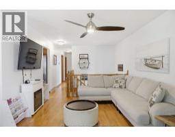 1646 LANGLOIS AVENUE - 6