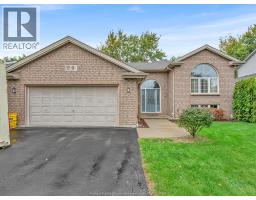 9 Lyle STREET - 1