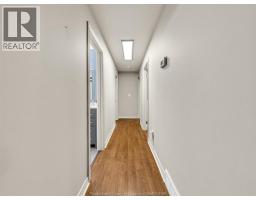 9 Lyle STREET - 13