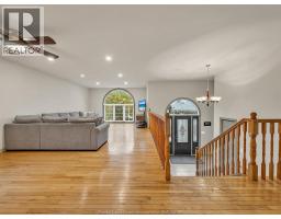 9 Lyle STREET - 4
