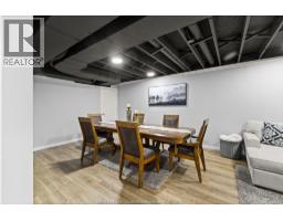 940 WESTWOOD DRIVE - 34