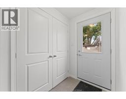 24 REGINA DRIVE - 6