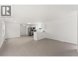 24 REGINA DRIVE - 7
