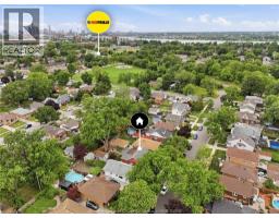 1351 FRANCOIS ROAD - 3