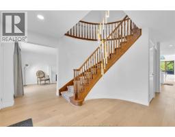 28 CLEOPHAS DRIVE - 6