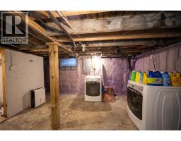 894 UNIVERSITY AVENUE - 36
