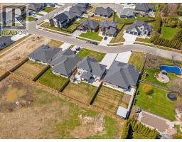 14 DUNDEE DRIVE - 47