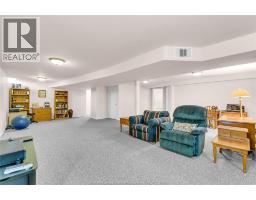 1385 IMPERIAL CRESCENT - 20