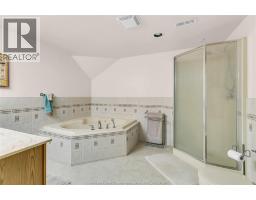 1385 IMPERIAL CRESCENT - 22