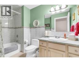 1385 IMPERIAL CRESCENT - 6