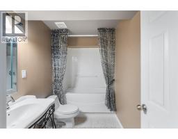 11827 BOULDER CRESCENT - 34