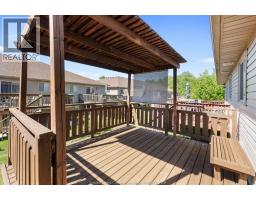 11827 BOULDER CRESCENT - 36