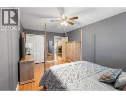 11827 BOULDER CRESCENT - 9