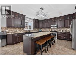 1092 REGENCY CRESCENT - 12
