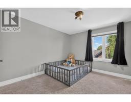 1092 REGENCY CRESCENT - 27