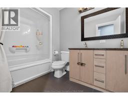 1092 REGENCY CRESCENT - 30