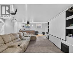 1092 REGENCY CRESCENT - 31