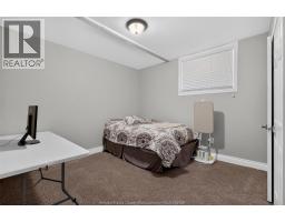 1092 REGENCY CRESCENT - 36
