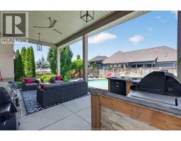 1092 REGENCY CRESCENT - 42