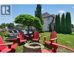1092 REGENCY CRESCENT - 44