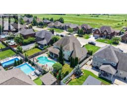 1092 REGENCY CRESCENT - 48