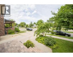 971 FAIRVIEW - 3