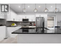 1059 ELSMERE AVENUE - 11
