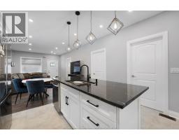1059 ELSMERE AVENUE - 12