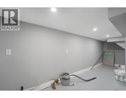 1059 ELSMERE AVENUE - 26