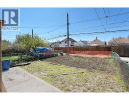 1059 ELSMERE AVENUE - 30