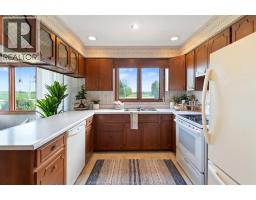 575 Talbot ROAD East - 12