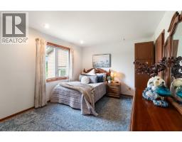 575 Talbot ROAD East - 18