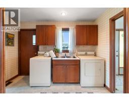 575 Talbot ROAD East - 25